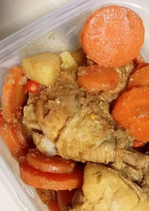 Foto resep Semur ayam kentang wortel