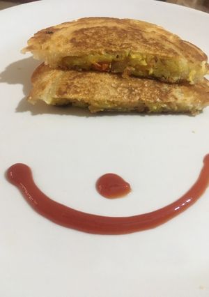 A picture of Rava sandwich.