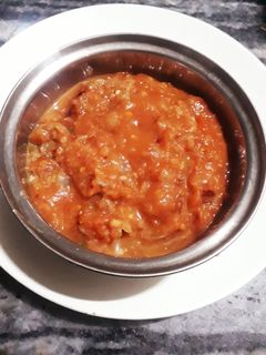 टमाटर प्याज़ लहसुन की चटनी(tamatar pyaz lahsun ki chutney recipe in hindi) रेसिपी मुख्य फोटो