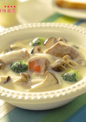 野菇蔬菜捲奶油濃湯 的食譜成品照片