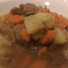 A picture of New England Beef Stew.
