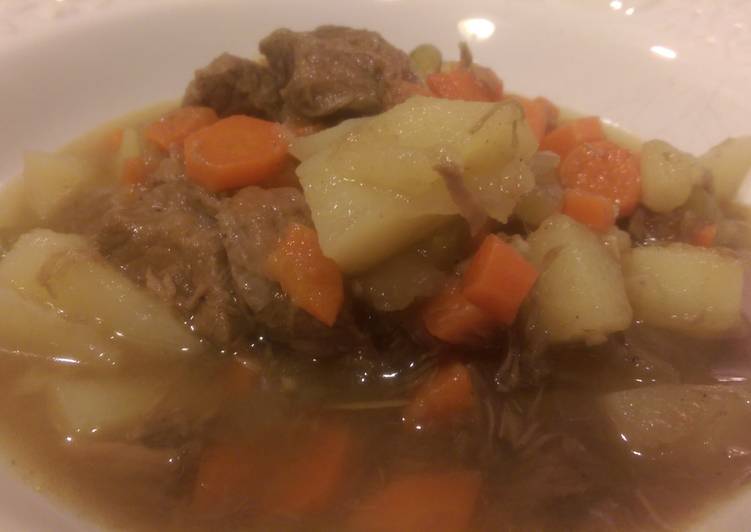 Steps to Make Quick New England Beef Stew