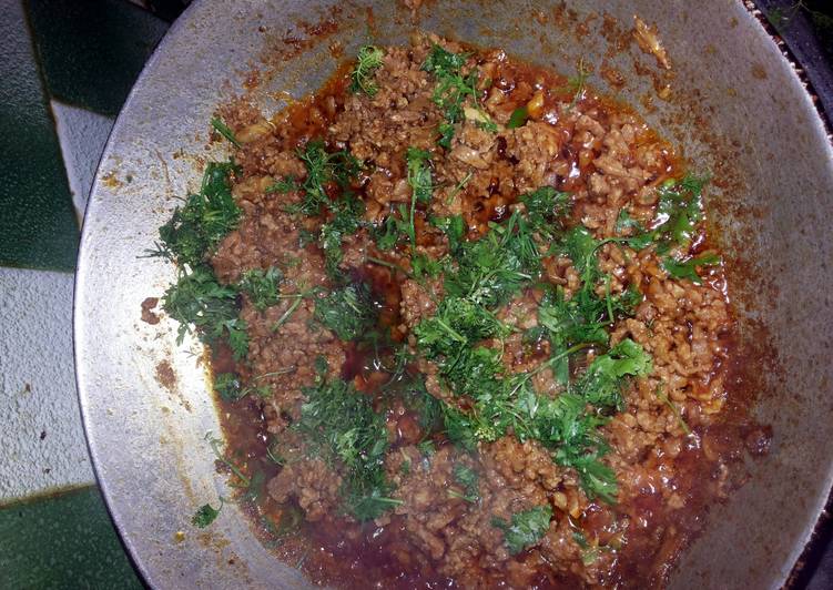 Step-by-Step Guide to Prepare Super Quick Homemade Mom&#39;s Kheema Masala (Minced Meat)