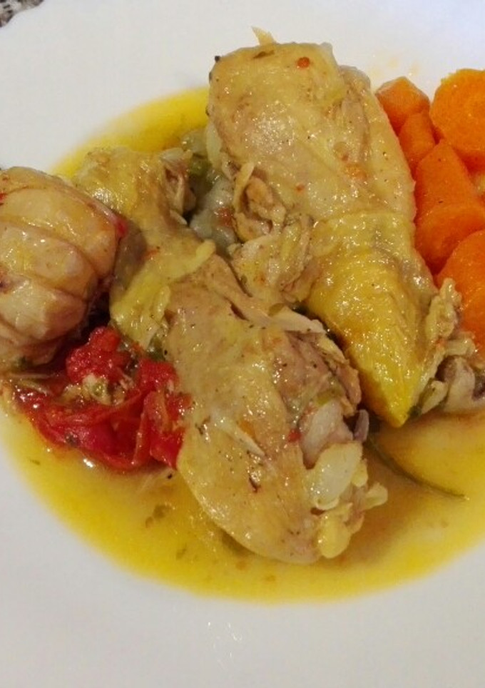 Una foto de Pollo a la catalana