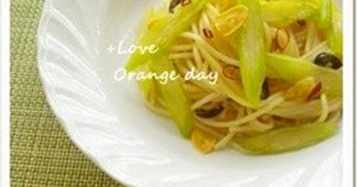 Anchovy and Celery Pasta Recipe by  - Cookpad