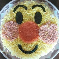 Anpanman Sushi Cake A picture of Anpanman Sushi Cake.