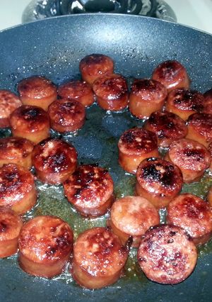 A picture of Pepsi caramelized beef Kielbasa.