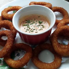 A picture of Big Daddys Onion Ring Sauce.