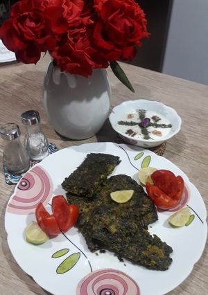 عکسی از دستور کوکو برگ کرفس