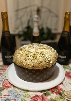 Foto di Panettone al Pistacchio