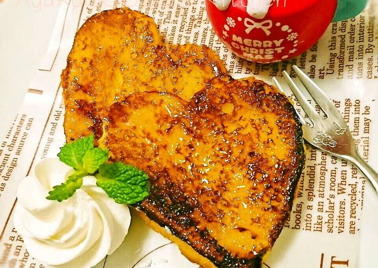 Steps to Make Quick Fluffy Caramelized French Toast