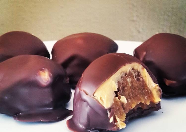 Salted caramel peanut butter truffles