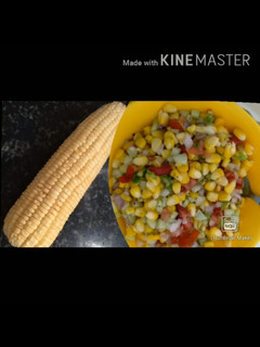 ஸ்வீட் கார்ன் சாலட் (Sweet corn salad recipe in tamil) செய்முறை முக்கிய புகைப்படம்