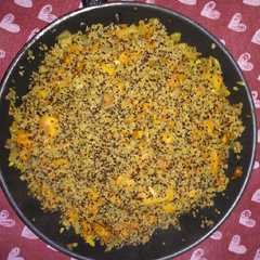Una foto de Quinoa 3 colores con pinchitos de pollo