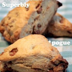 A picture of Starbucks Style Quick Honey Nut Scones.