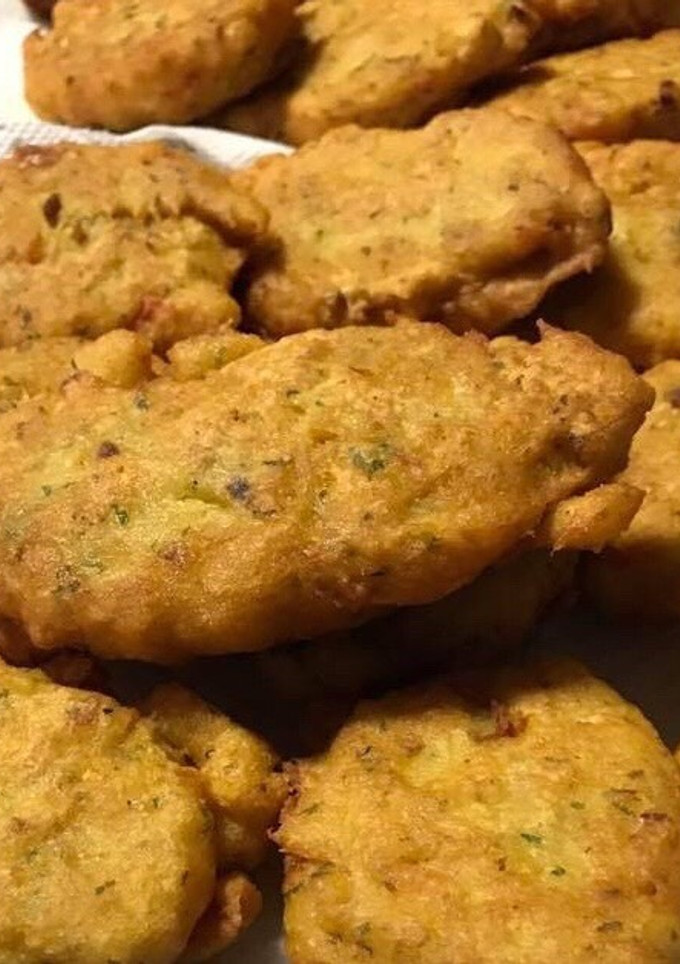 Una foto de Torrejitas Panameñas de Bacalao
