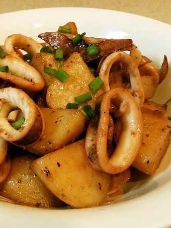 Simple Way Prepare Recipe Squid Stir-Fried with Buttered Potatoes that is Perfect, Addictive}