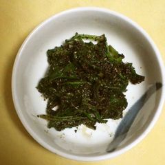 A picture of Simple Spinach with Sesame Seeds.