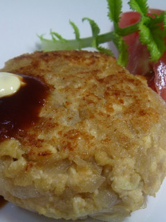A picture of Macrobiotic Diet - Spring Onion Tofu Hamburger Patties.