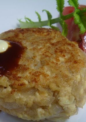 A picture of Macrobiotic Diet - Spring Onion Tofu Hamburger Patties.