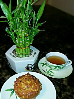 A picture of Mike's Maylasion Invasion Banana Cake Muffins!.