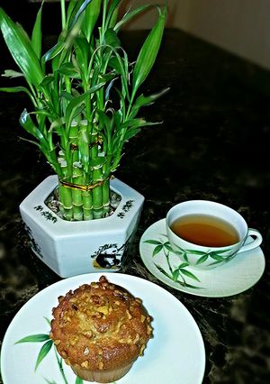 A picture of Mike's Maylasion Invasion Banana Cake Muffins!.