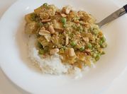 Une photo de curry vert
