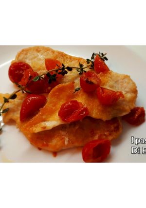 Foto di Scaloppine di pollo con ciliegino