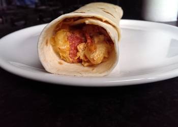 How to Recipe Delicious Sophies pizza breakfast wrap