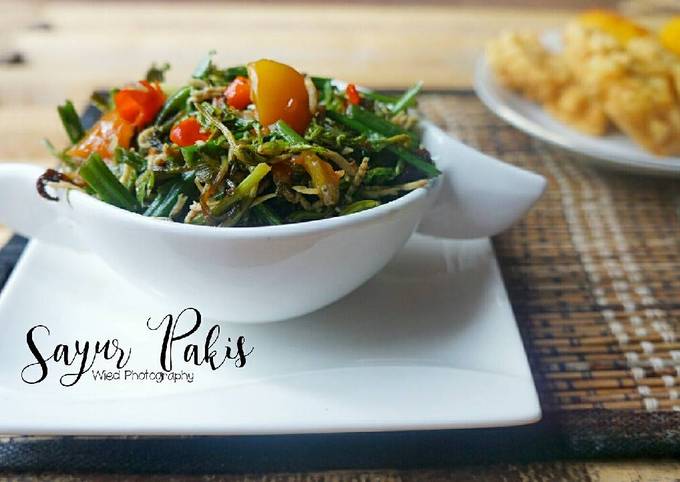 Resep Sayur Pakis Oleh Wiwiedarre Wiwied Bachtiar Cookpad