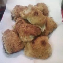 A picture of Elly's not fried chicken.