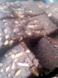 A picture of original brownies.