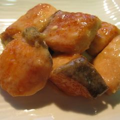 A picture of Salmon Cooked In Mayonnaise - For Bento.