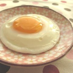 A picture of Fried Egg For One (Made in a Microwave with No Oil).