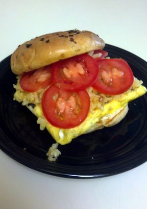 A picture of breakfast sandwich.
