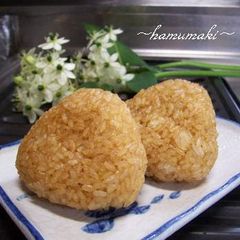 A picture of Toasted Onigiri with Leftover Rice.