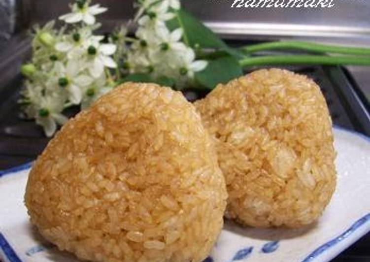 Easiest Way to Make Speedy Toasted Onigiri with Leftover Rice