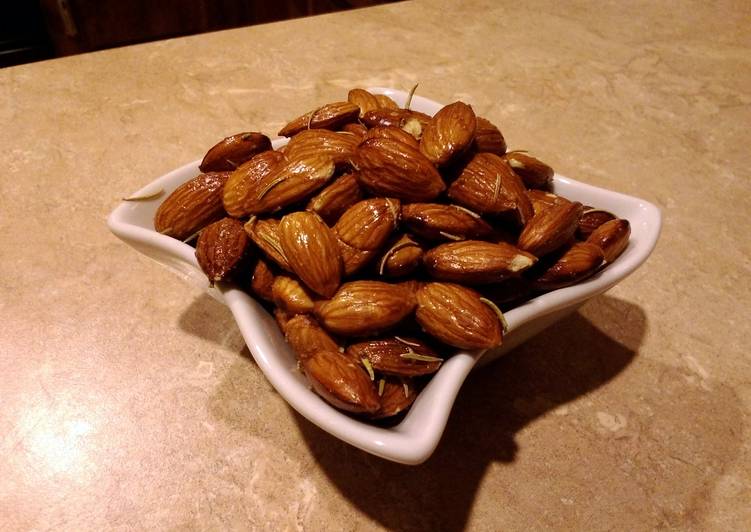 Recipe of Super Quick Homemade Rosemary and sea salt toasted almonds