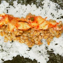 A picture of Natto and Kimchi Sushi Roll.