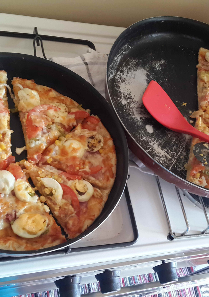A picture of Pizza from scratch.