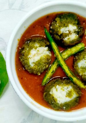 A picture of Spinach Kofta Curry.