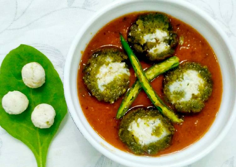 Step-by-Step Guide to Prepare Any-night-of-the-week Spinach Kofta Curry