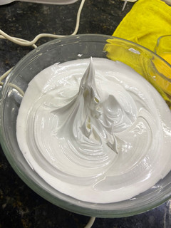 Una foto de Merengue suizo