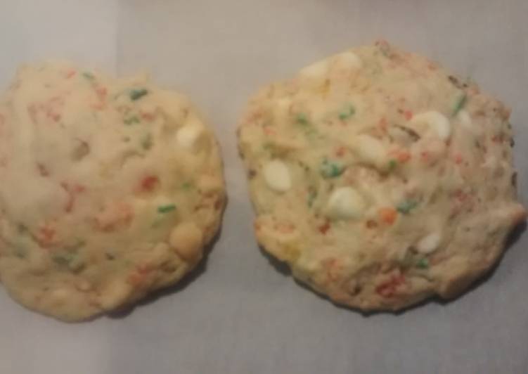 Recipe of Favorite TL&#39;s Fruity Pebbles Cookies