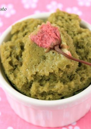 A picture of Steamed Bread with Cherry Blossom and Green Tea.