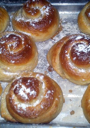 A picture of Momi Sweety Cinnamon Roll.