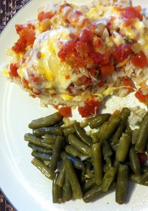 A picture of Cheesy Rotel Chicken Bake.