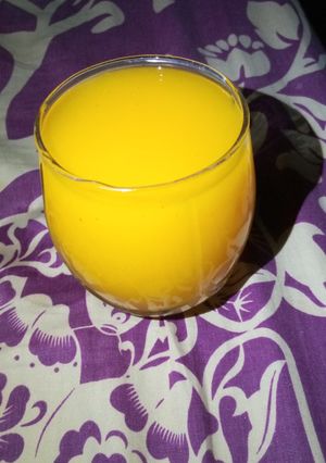 A picture of Mango juice.