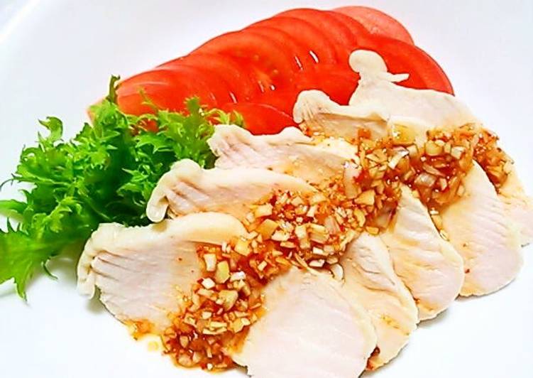 Recipe of Perfect Well-Boiled Chicken with a Fragrant Sauce