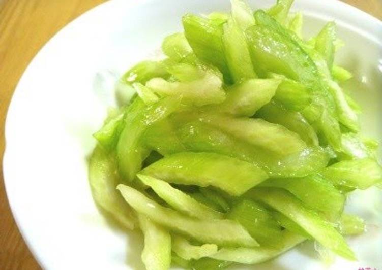 Recipe of Award-winning Celery Namul (Korean-style Salad)